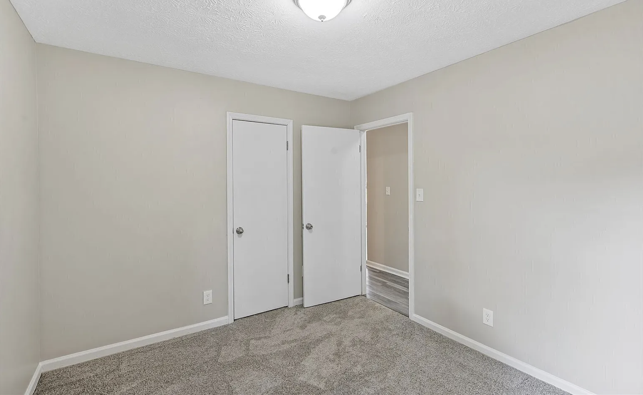 2545 Ridgecrest Dr Nw #NA - Photo 2 of 43