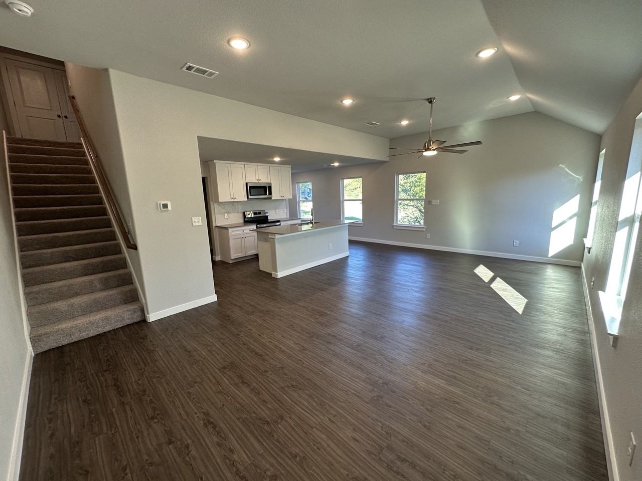 1702 E Powell Ave #NA - Photo 3 of 12