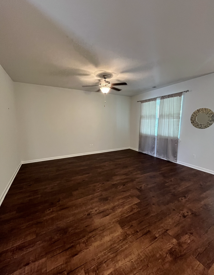 161 Harmony Ln #1 - Photo 5 of 10