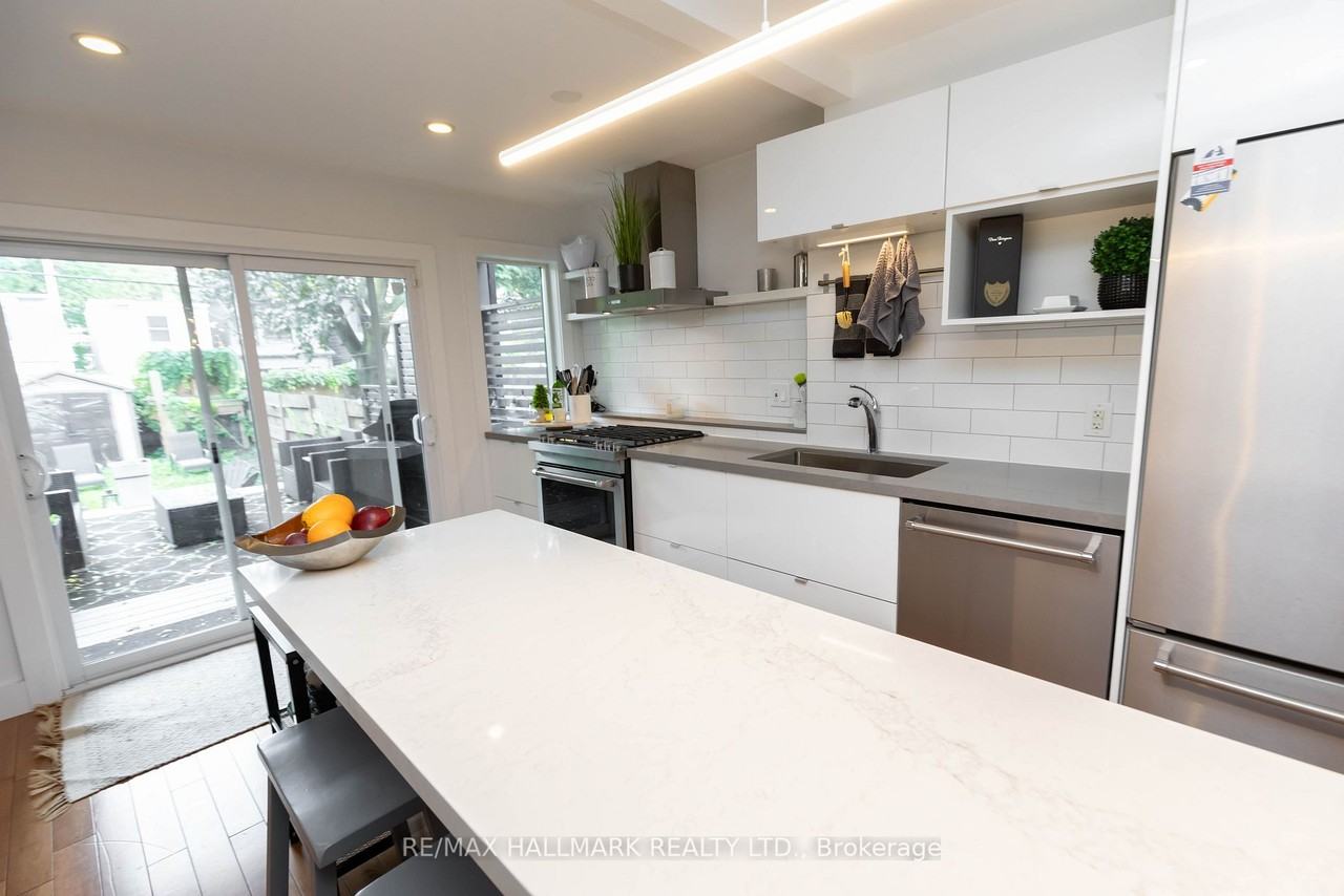 9 Ashdale Avenue - Photo 3 of 36