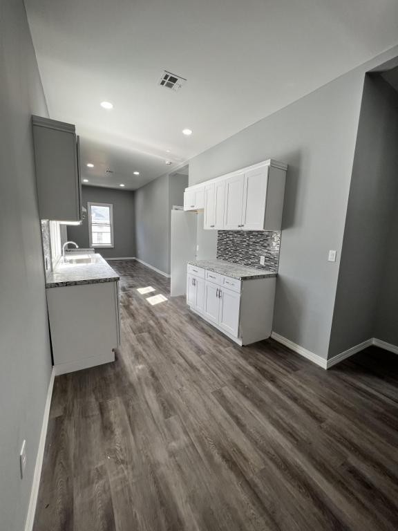 44 Marshall St - Photo 5 of 25