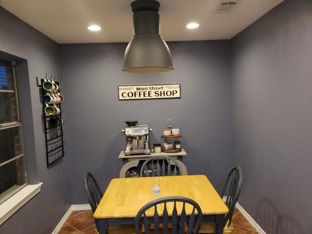 1174 Cooper Ln - Photo 2 of 29