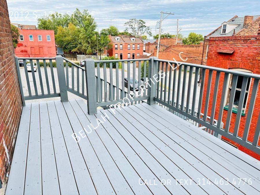 2012 S 12th St #2F - Photo 2 of 20