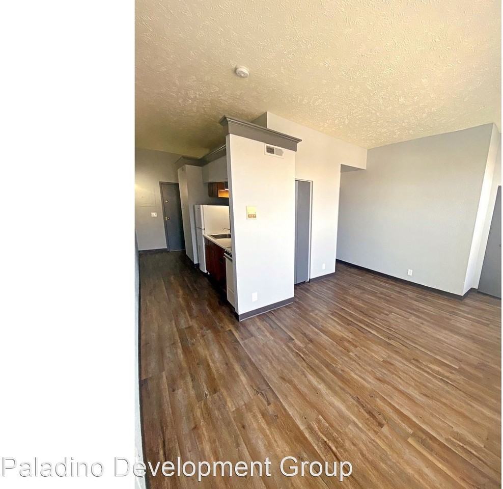 4725 S. 24th Street - Photo 2 of 13