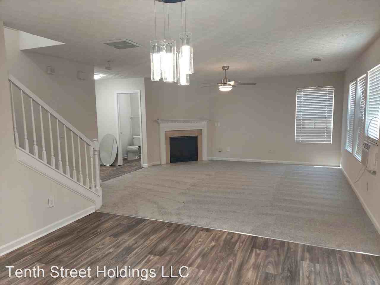 1190 Andrews Dr - Photo 3 of 20