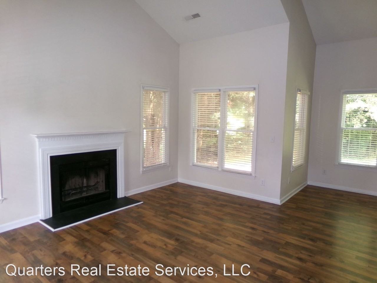 169 Leeds Ln - Photo 3 of 25