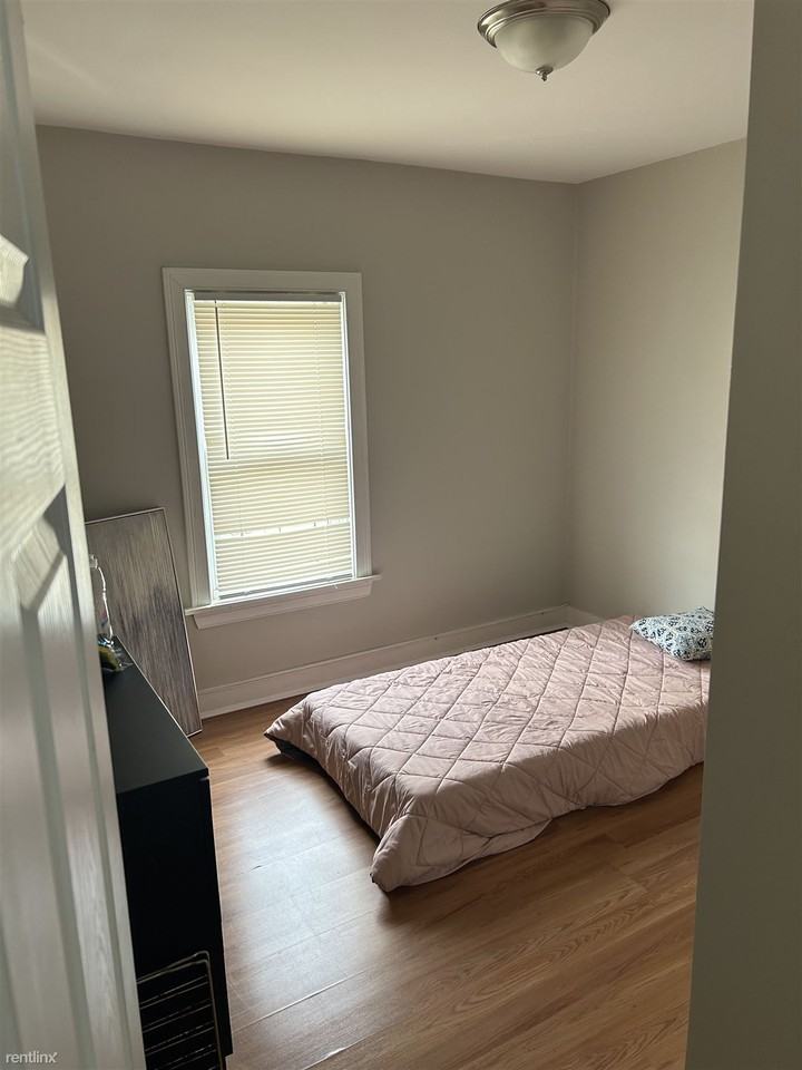 525 Union Ave - Photo 3 of 8