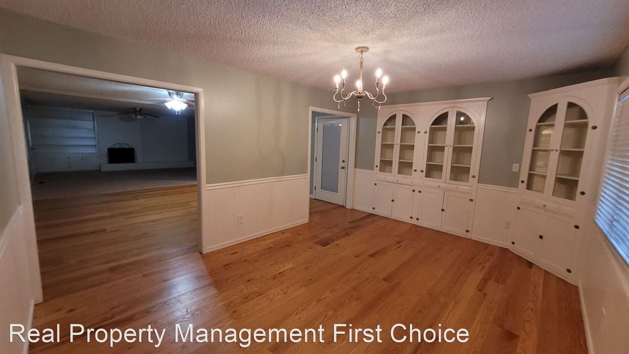 223 S Gunther St - Photo 3 of 18
