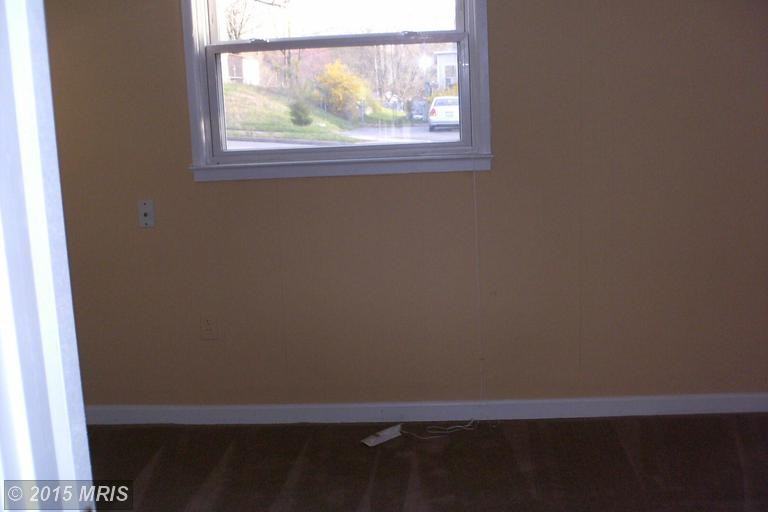 2226 Princess Anne Ln - Photo 3 of 9