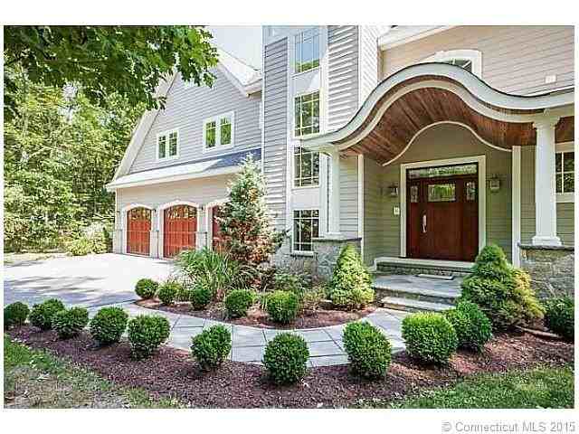 136 Old Chester Rd N - Photo 2 of 8