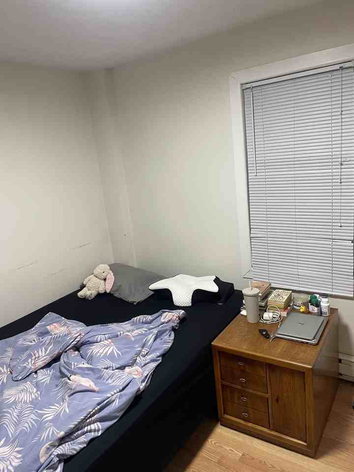 Danforth Main Street station house Apartments 134 Stephenson Avenue