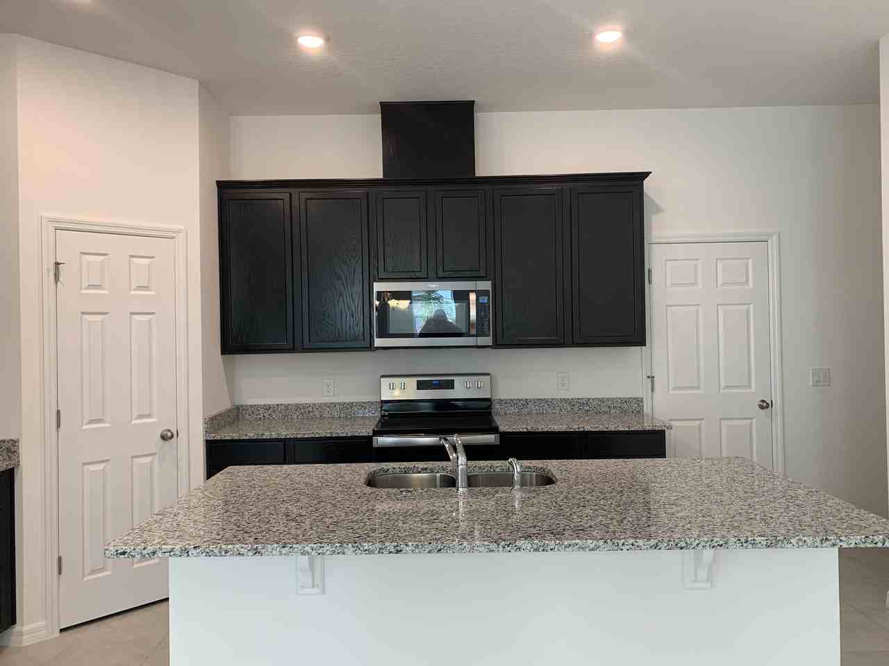 10360 Austrina Oak Loop #1 - Photo 6 of 38