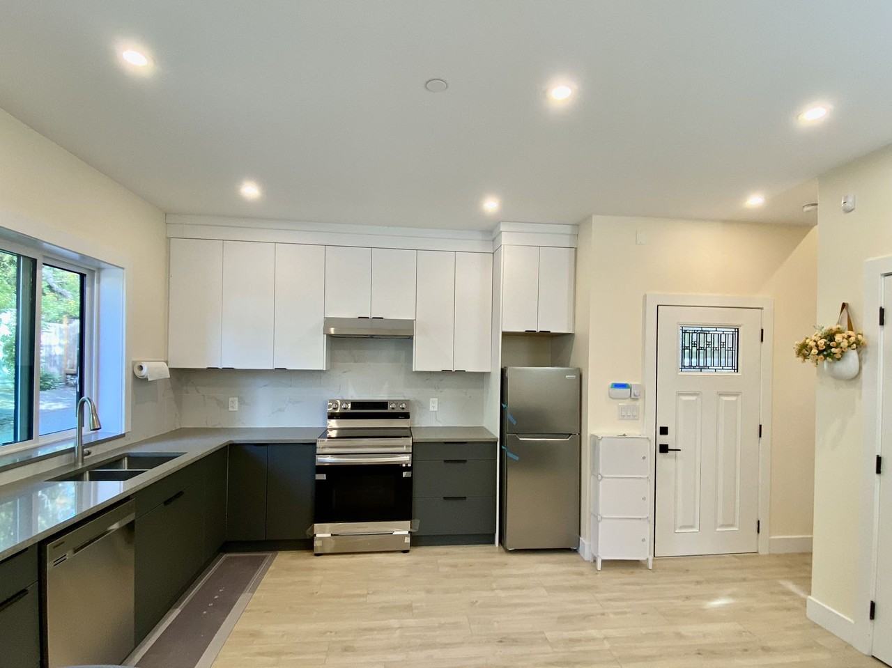 3919 West 23rd Avenue - Photo 3 of 11