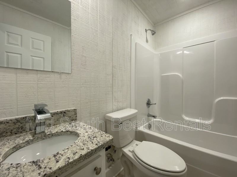 8217 1st St #B - Photo 7 of 7