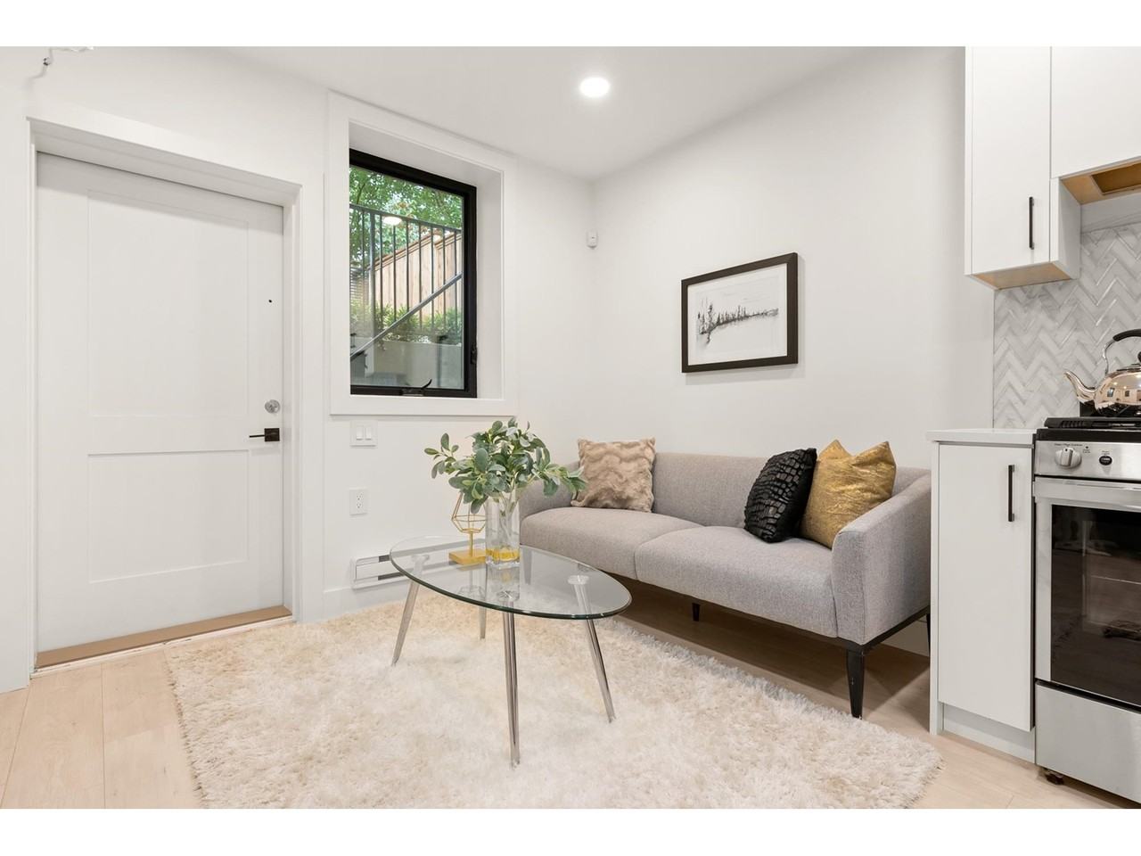 3590 East Pender Street - Photo 7 of 7
