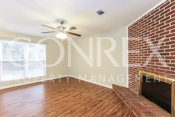 3802 Creighton Pl - Photo 3 of 12