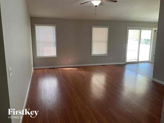 456 Fawn Run Dr - Photo 2 of 13