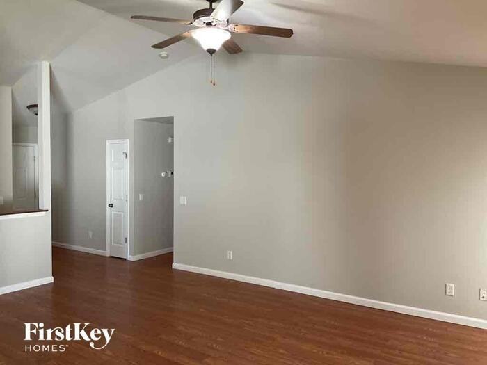 456 Fawn Run Dr - Photo 3 of 13