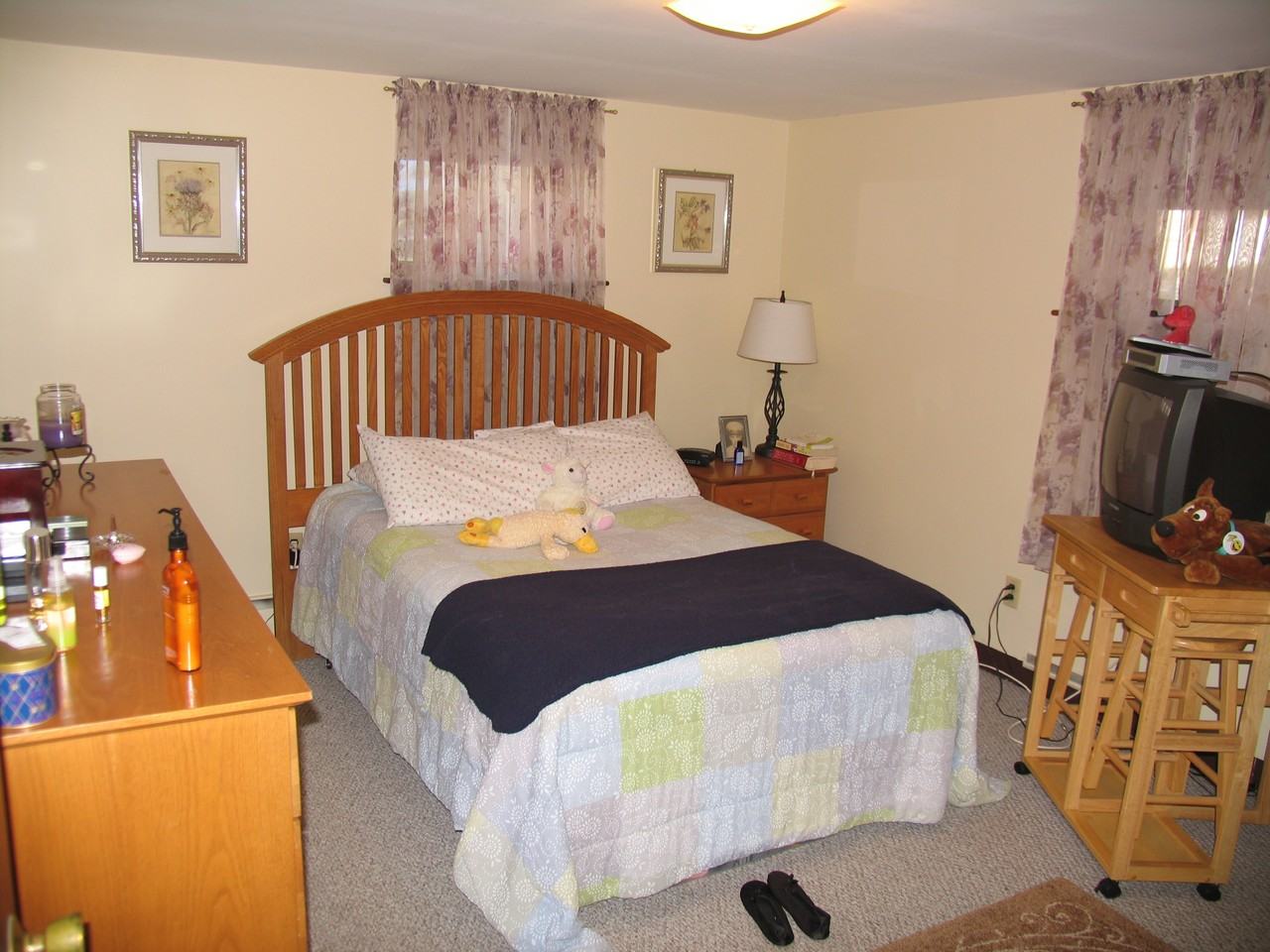 178 Broadway St #178B - Photo 3 of 7