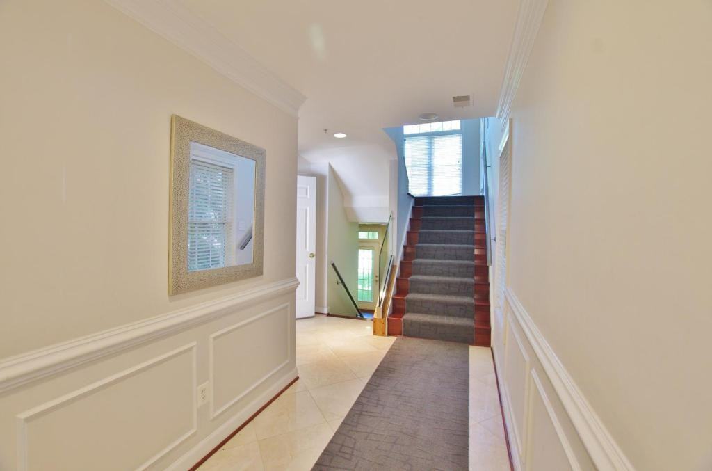 1477 Northern Neck Dr - Photo 2 of 43