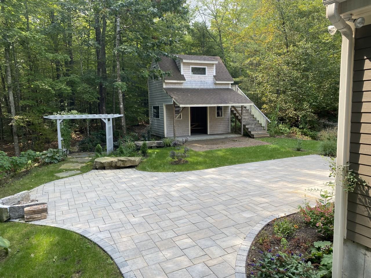 18 Winter Hills Rd #NA - Photo 2 of 32