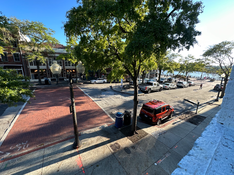 19 Market St #B - Photo 6 of 12