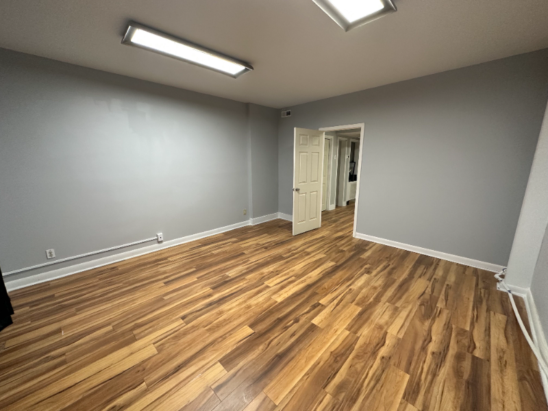 19 Market St #B - Photo 7 of 12