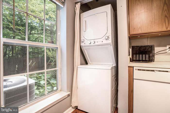 13753 Harvest Glen Way - Photo 6 of 13