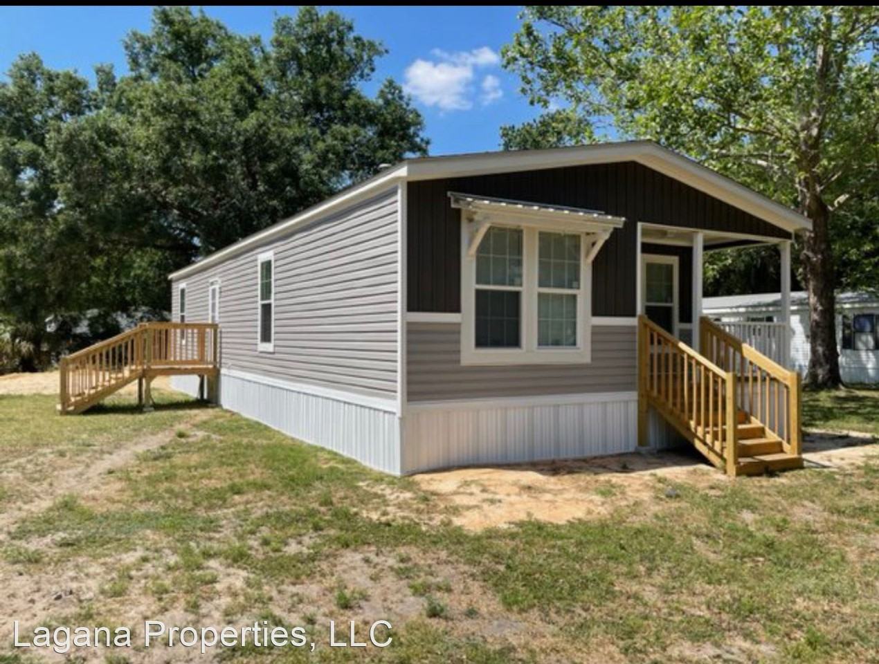 320 Wilder Road - Photo 2 of 3