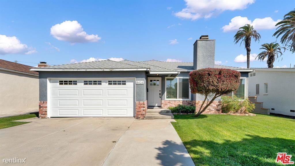 8424 Gonzaga Ave - Photo 2 of 10