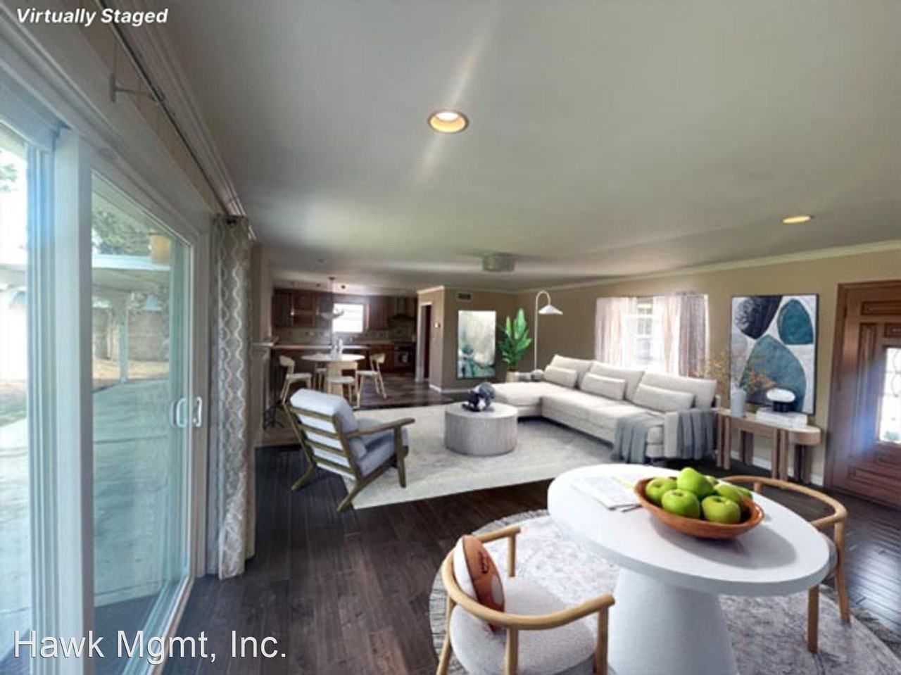 7801 Mclaren Ave - Photo 3 of 20