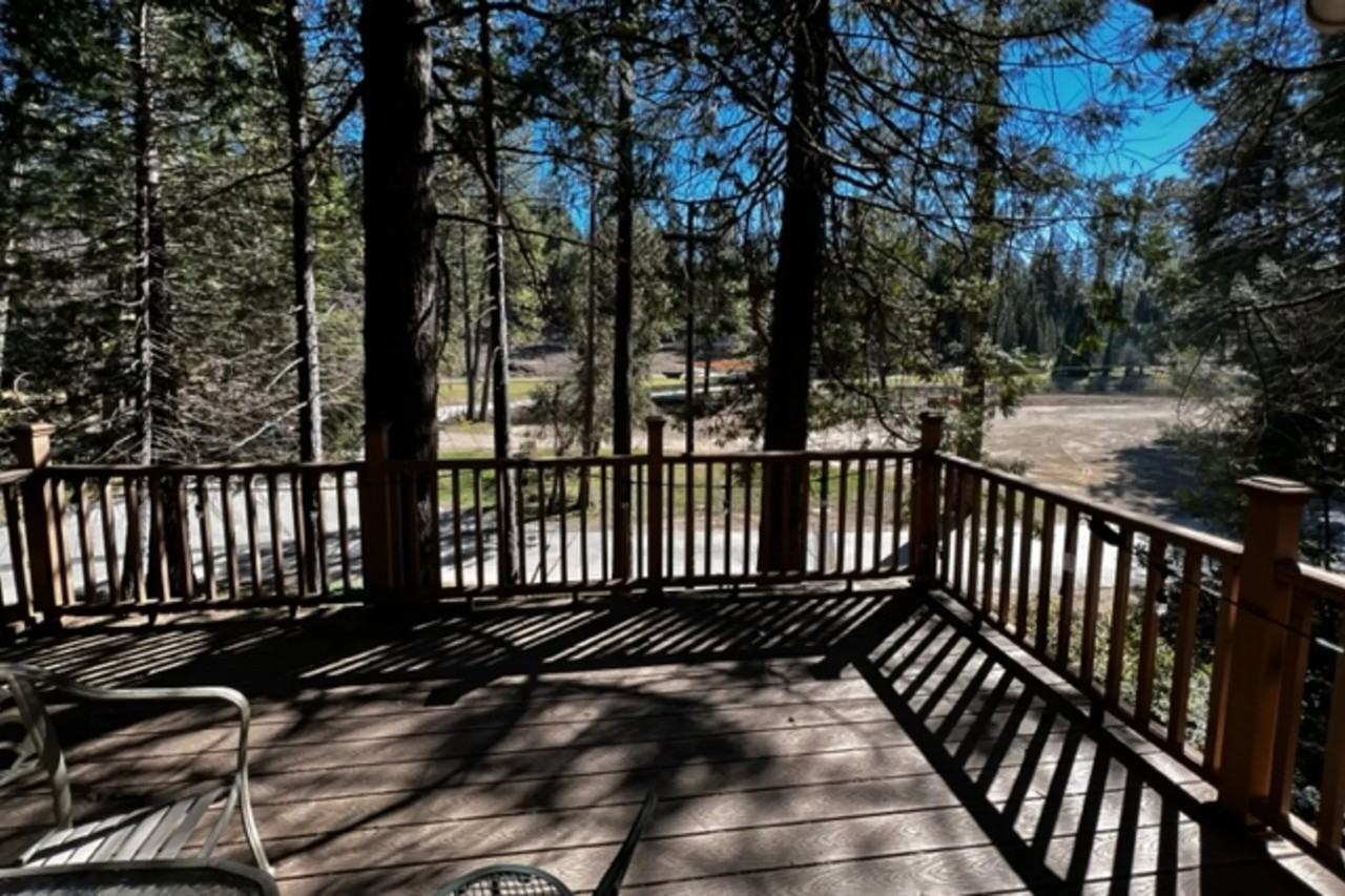 364 Lakeside Way - Photo 2 of 15