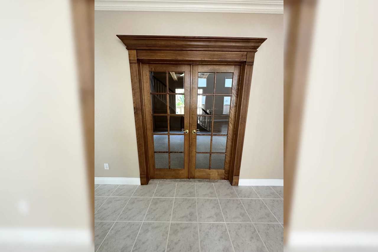 6271 Canyon Bluff Ct - Photo 2 of 50