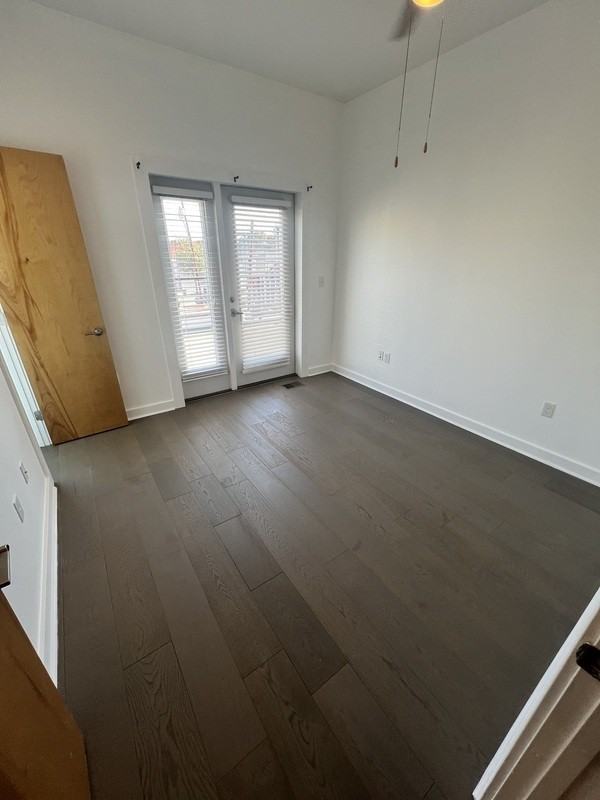 313 N 24th St #C - Photo 7 of 15