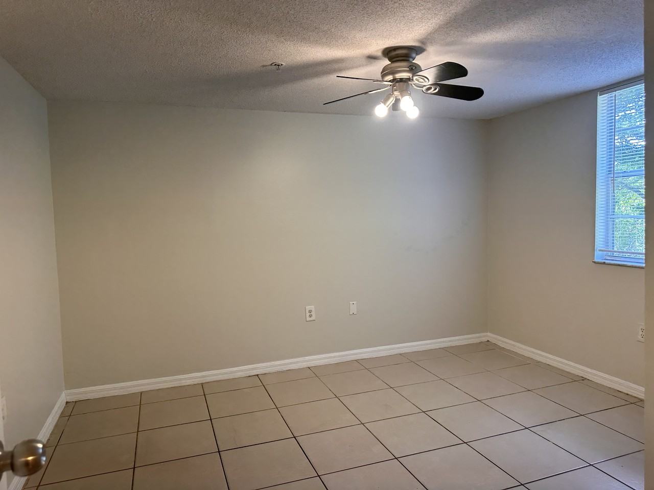 8635 River Homes Ln - Photo 5 of 11