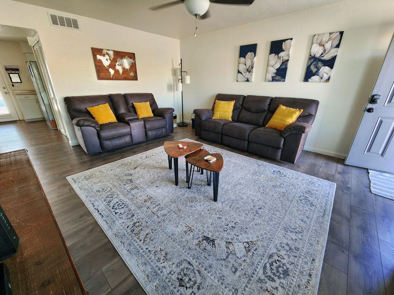 3429 Offshore Dr - Photo 4 of 23