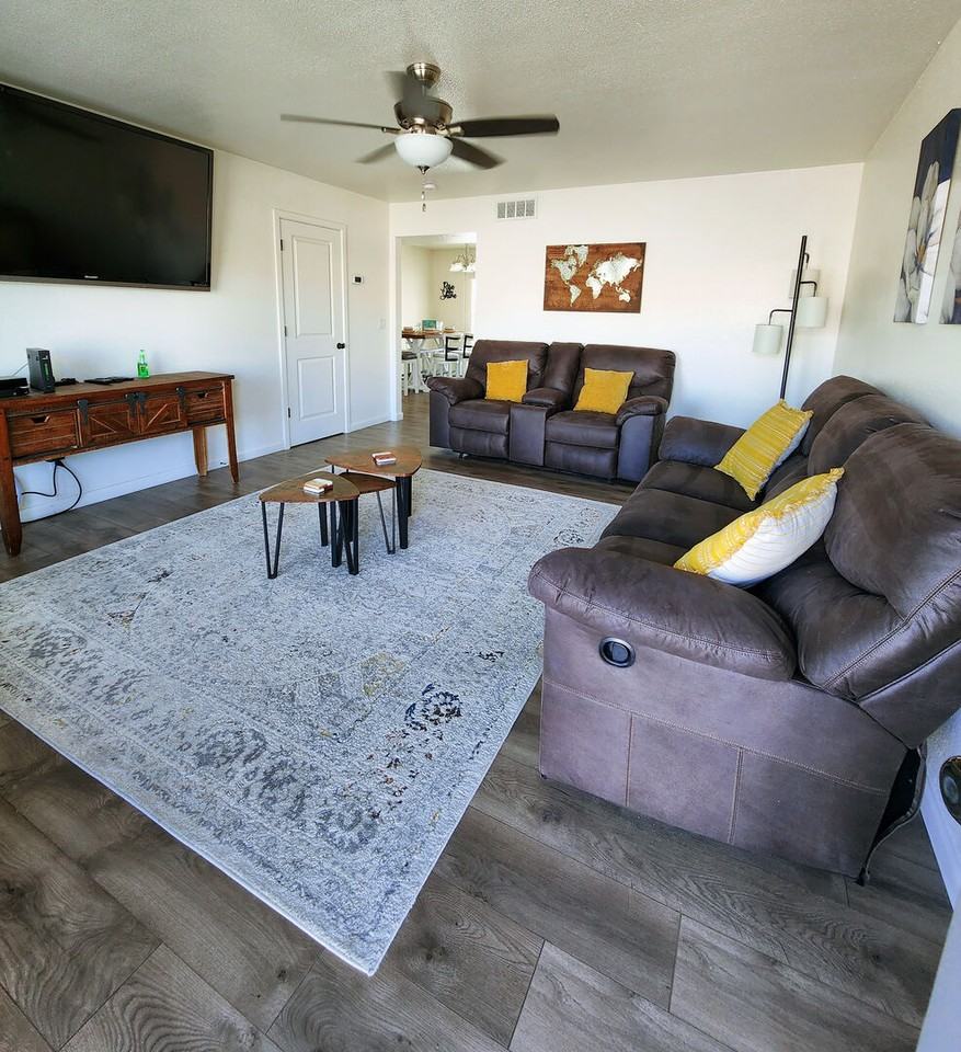 3429 Offshore Dr - Photo 5 of 23