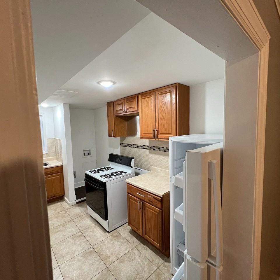 30 Bedford Dr #NA - Photo 3 of 8