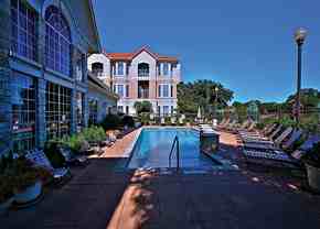 801 W 38th St #B2-10 - Photo 1 of 1