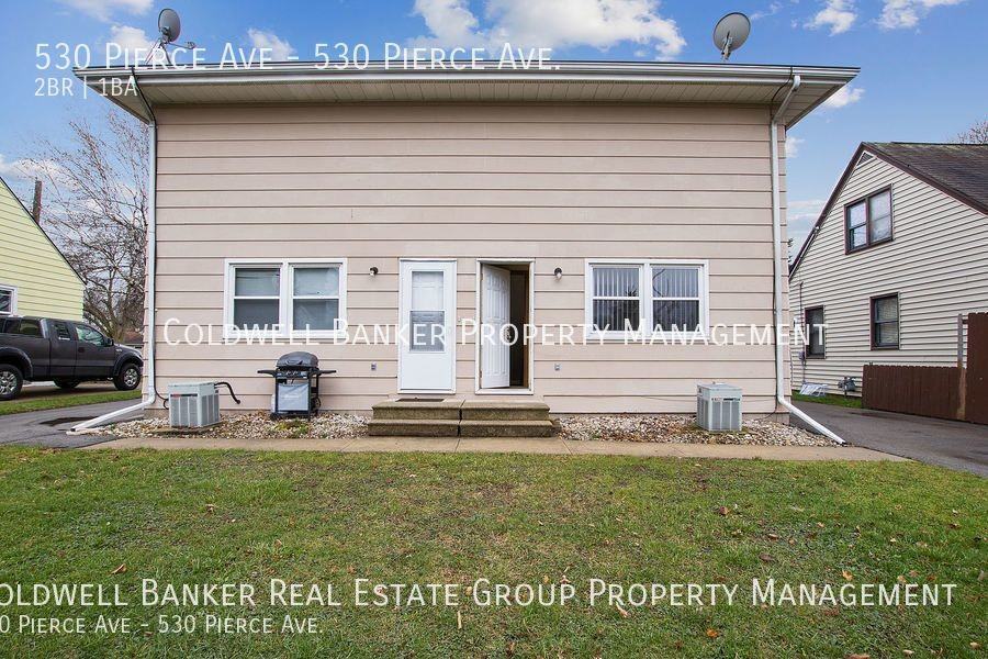 530 530 Pierce Ave 530 Pierce Ave. - Photo 3 of 10