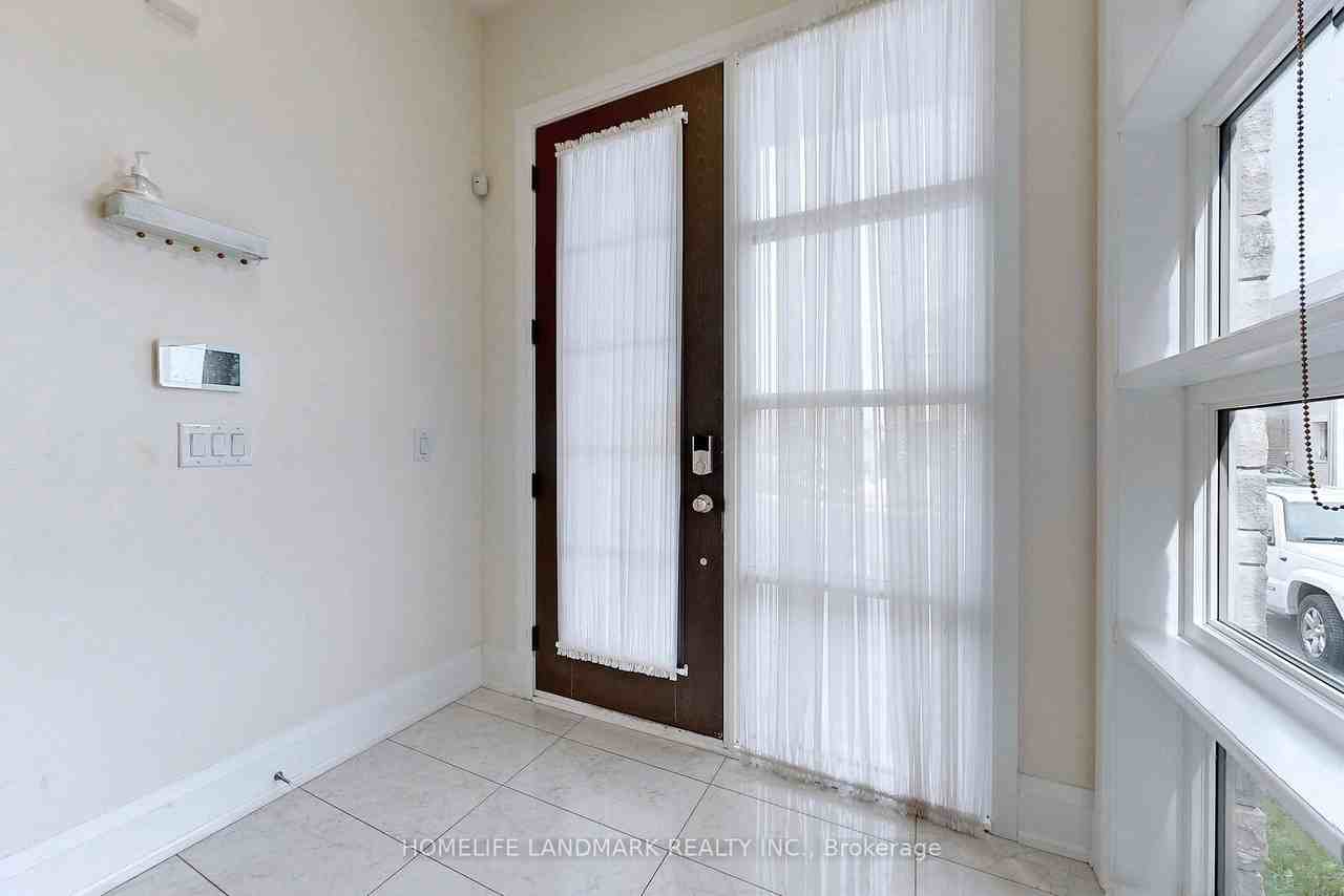 86 Hesperus Road ## - Photo 2 of 6