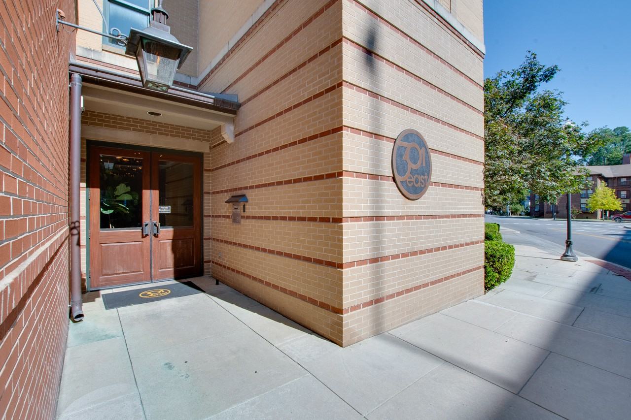 301 Holmes Ave Ne #1 - Photo 2 of 22