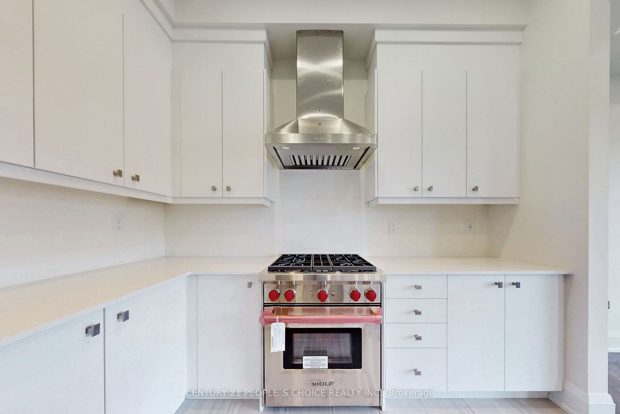 582 Kleinburg Summit Way ## - Photo 2 of 5