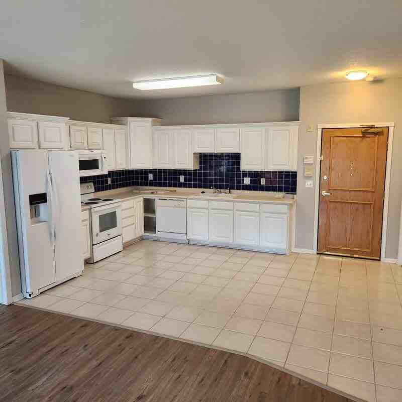 1335 Florence Drive #302 - Photo 5 of 15