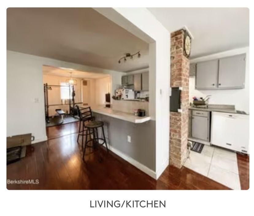 7 Albert Street #2 - Photo 2 of 7