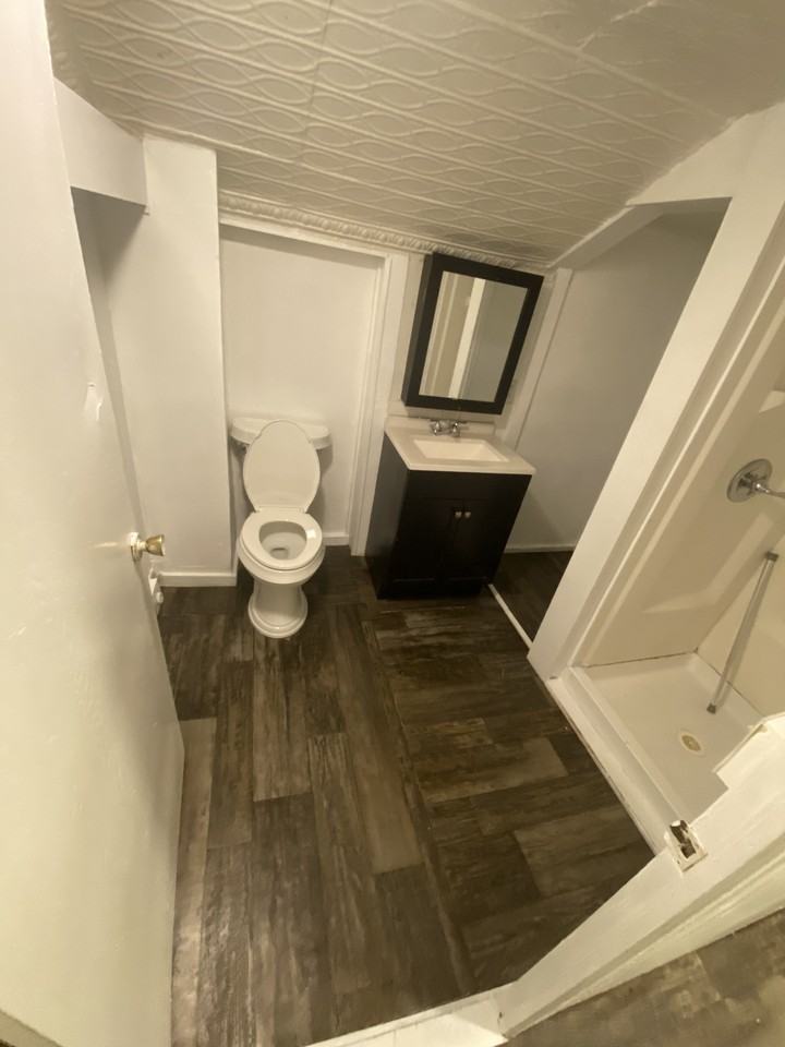 130 commercial - Photo 7 of 10