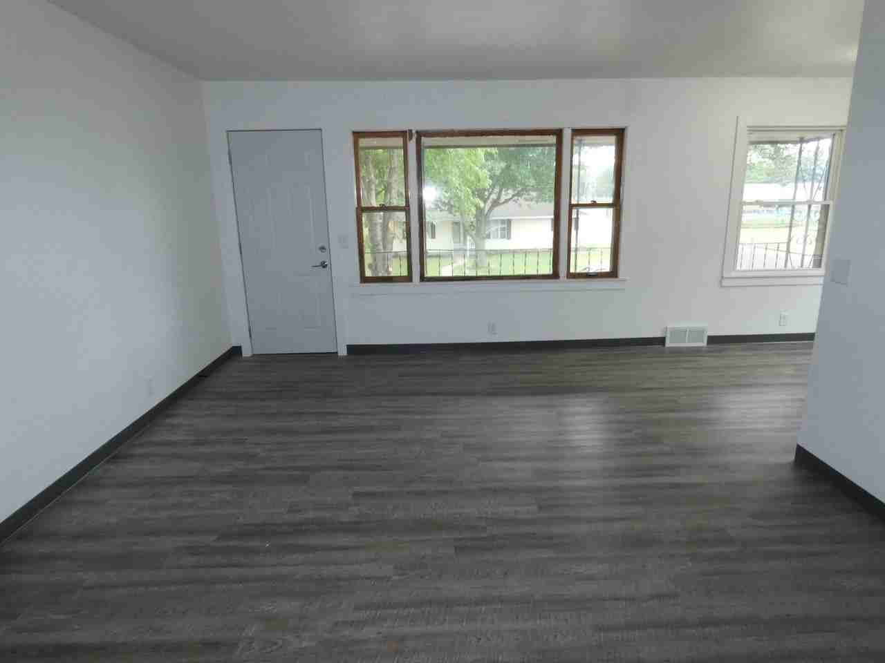 508 N 4th St #4 - Photo 6 of 14