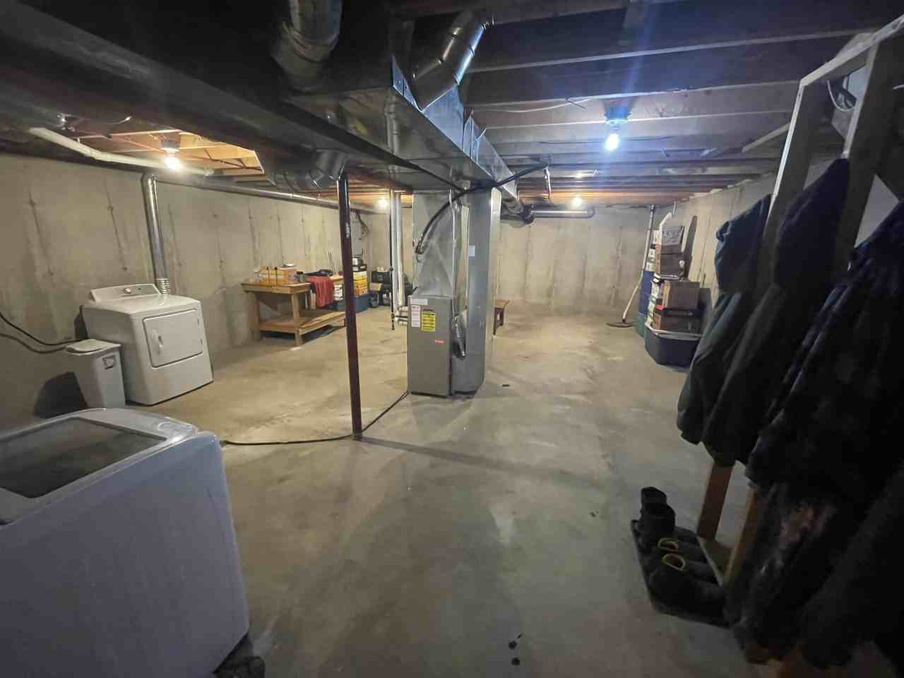 138 Sater St #1 - Photo 3 of 8