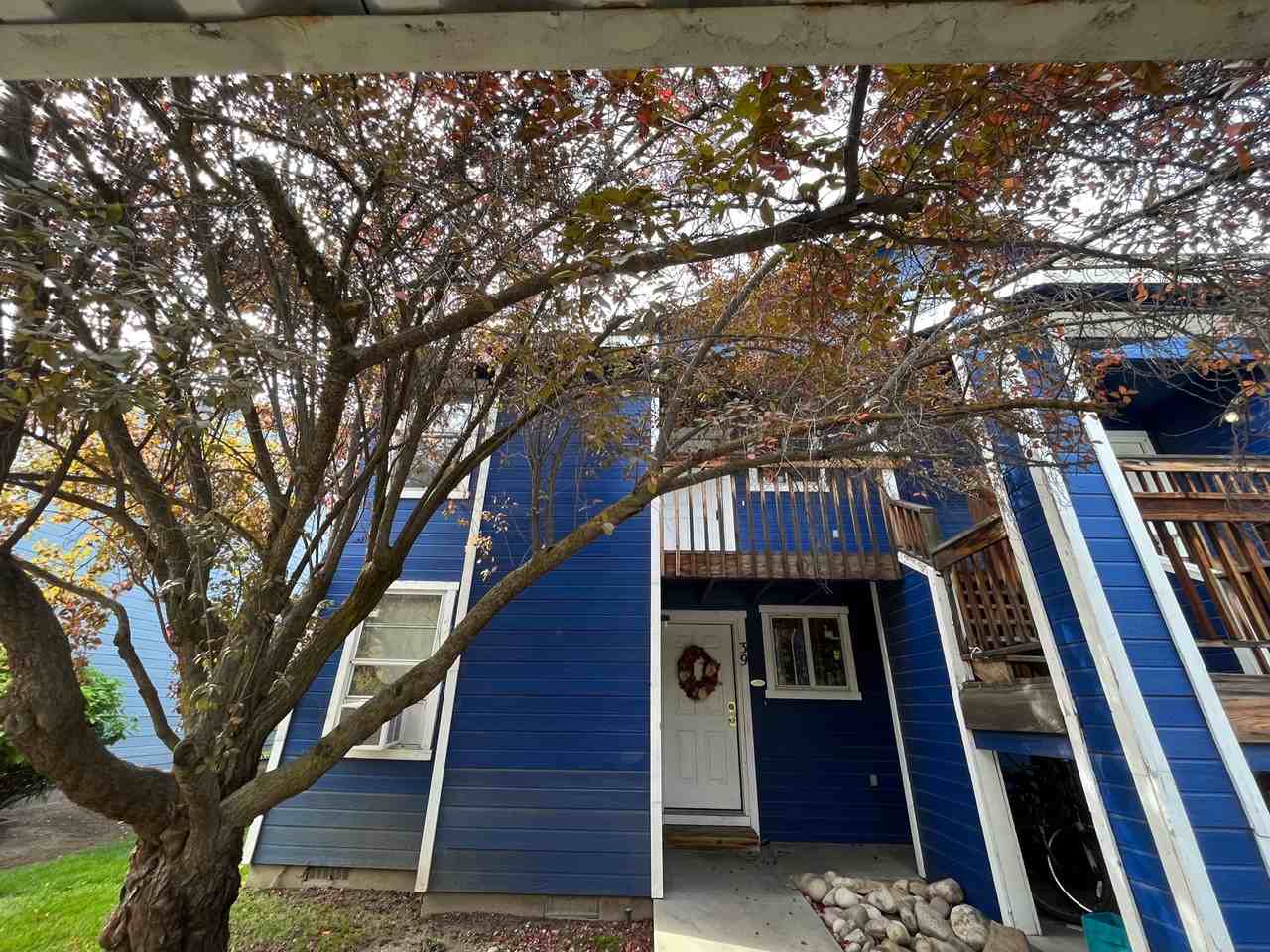 37 S Mike St #37 - Photo 2 of 18