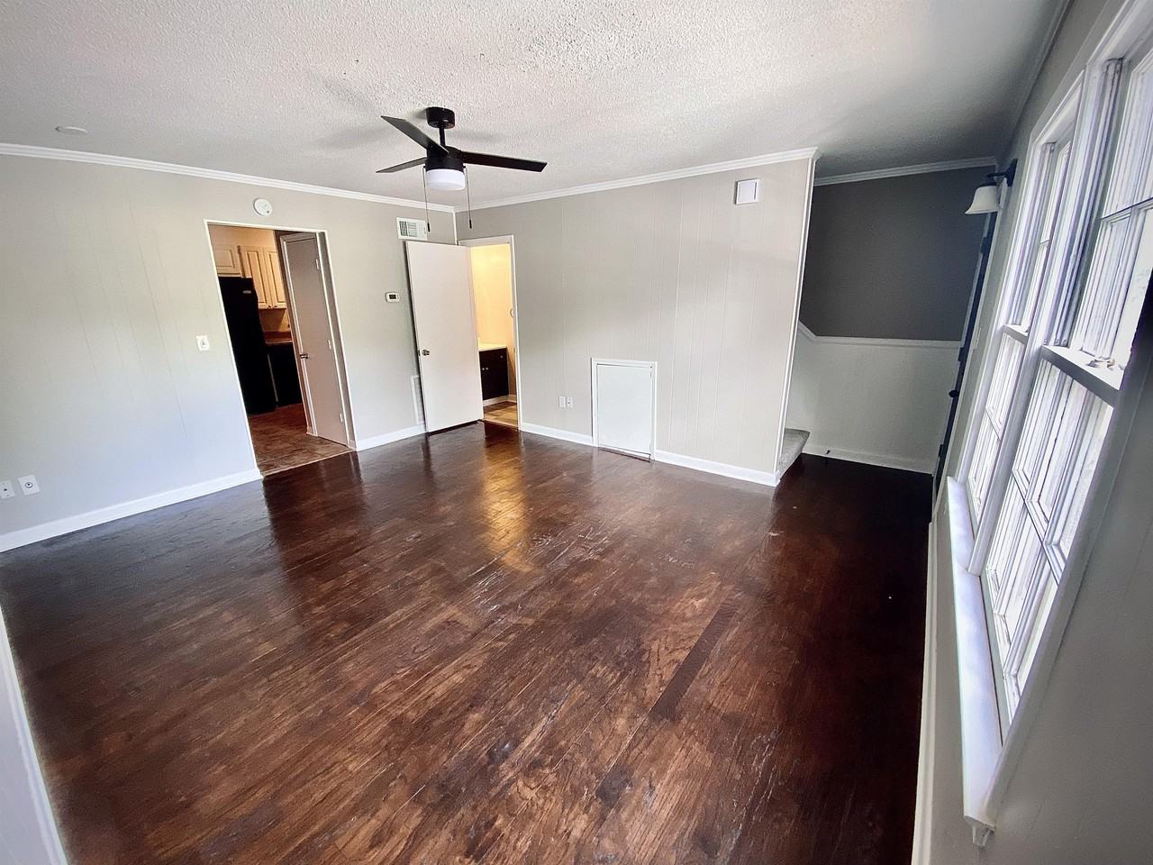 5003 Edwards Road - 1Unit 25 #1 - Photo 3 of 15